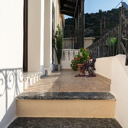 The Junction Appartment Agia Galini  Exterior photo
