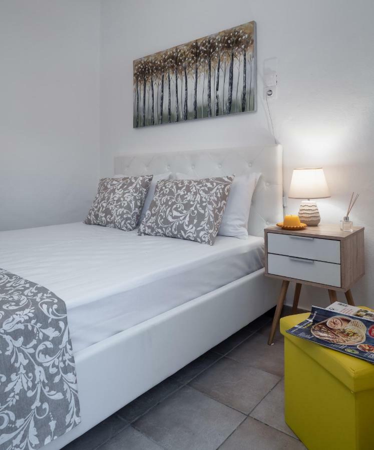 The Junction Appartment Agia Galini  Exterior photo
